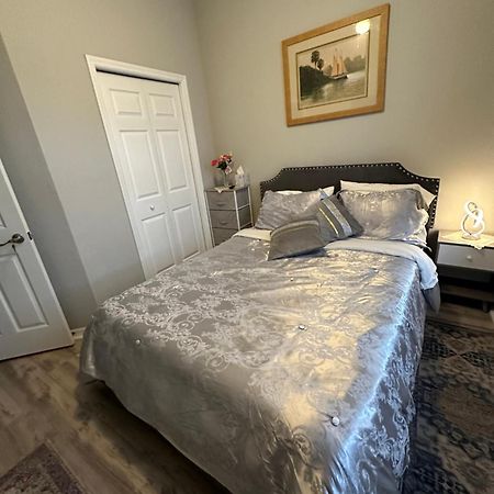 Quiet Room In A Family Home Lehigh Acres Esterno foto
